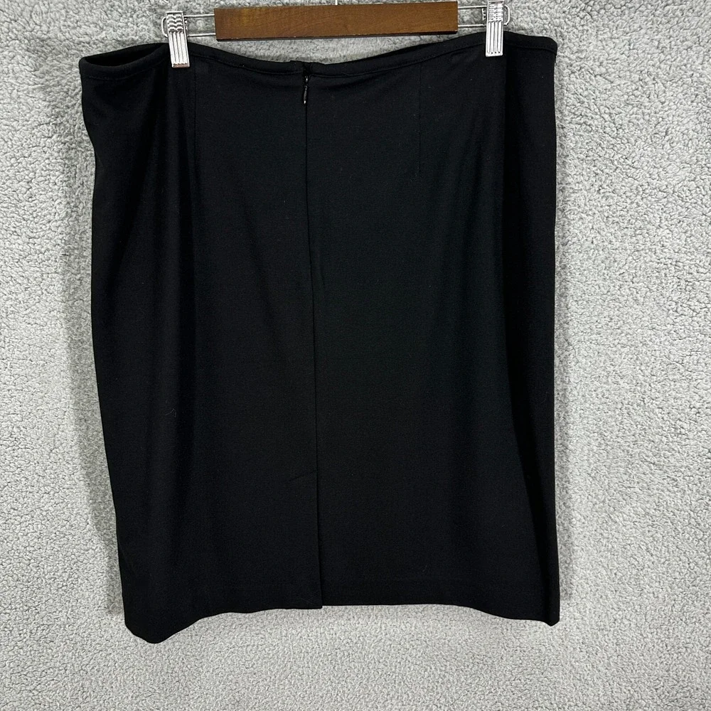 Chico's So Slimming Skirt 3 Black Pencil Midi Office Siren Career Chic Minimal‎